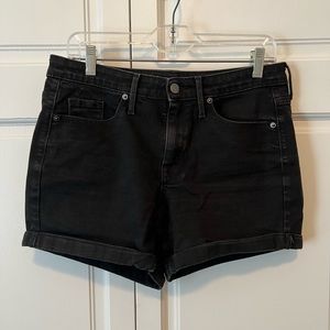 GUC black denim shorts
